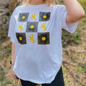 Floral Steamboat Checkerboard Band Tee